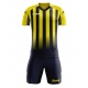 Completo calcio a strisce verticali